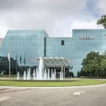 Samsung và Apple gặp khó khăn